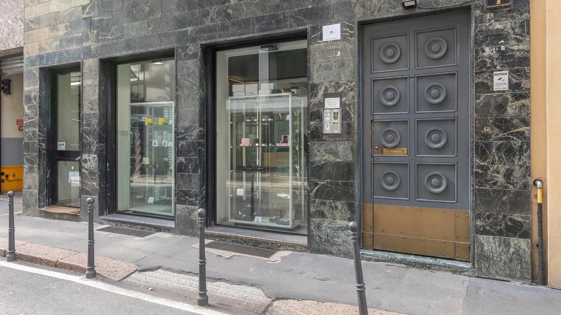Via Cerva 7 Apartment Milan