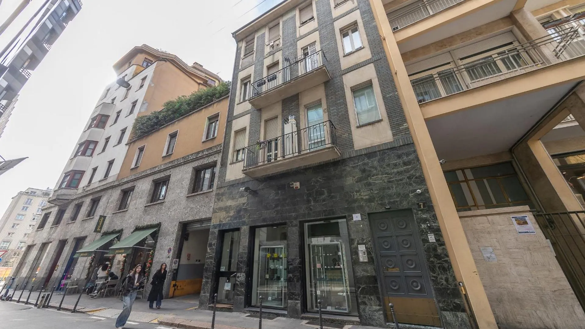 Via Cerva 7 Apartment Milan 0*,