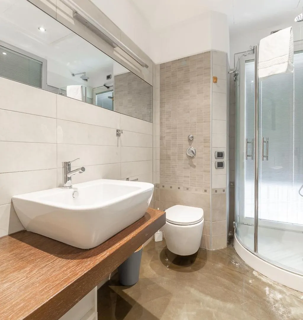 Via Cerva 7 Apartment Milan Italy