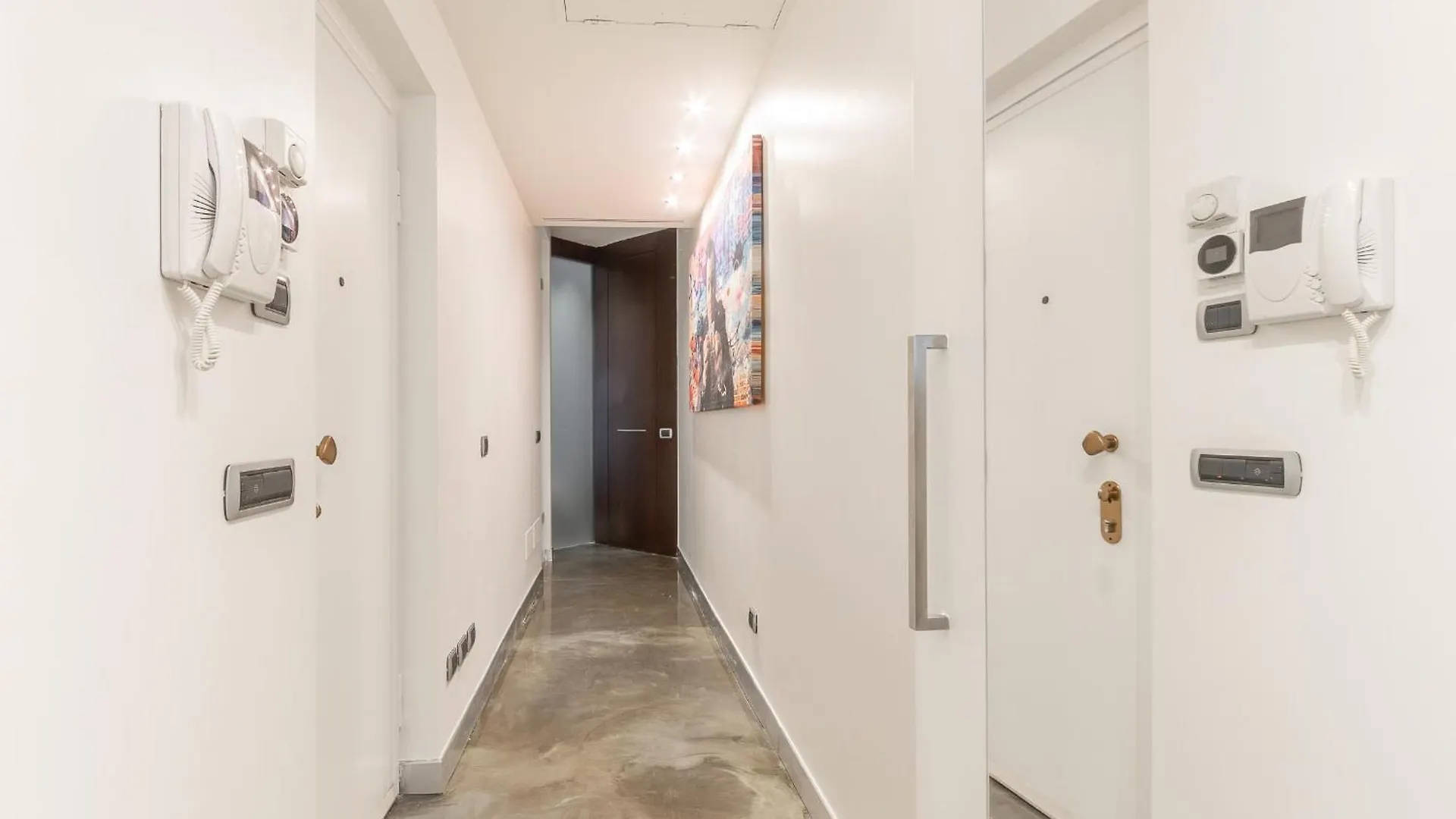 Via Cerva 7 Apartment Milan Italy